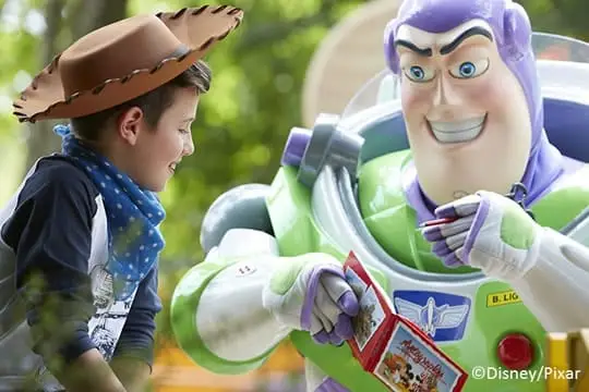 Take a day trip to Disneyland Paris